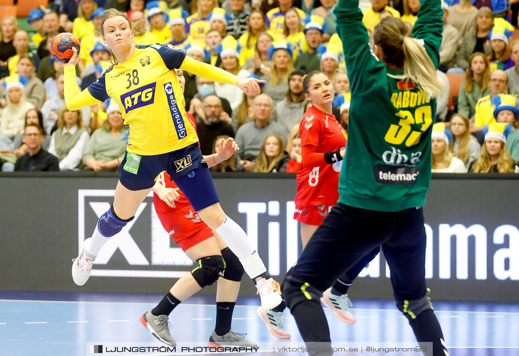 Landskamp Sverige-Montenegro 31-26,dam,Arena Skövde,Skövde,Sverige,Handboll,,2021,273089