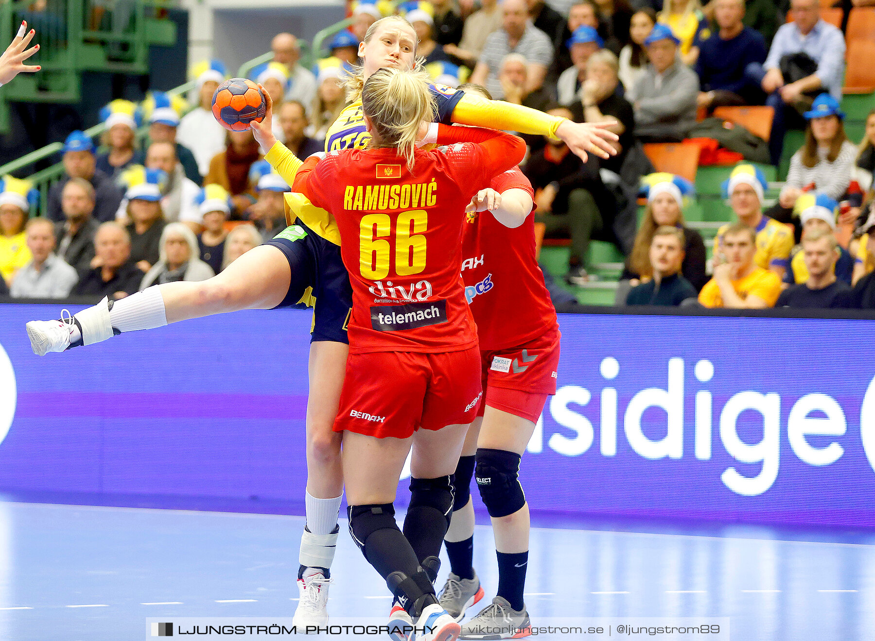 Landskamp Sverige-Montenegro 31-26,dam,Arena Skövde,Skövde,Sverige,Handboll,,2021,273097