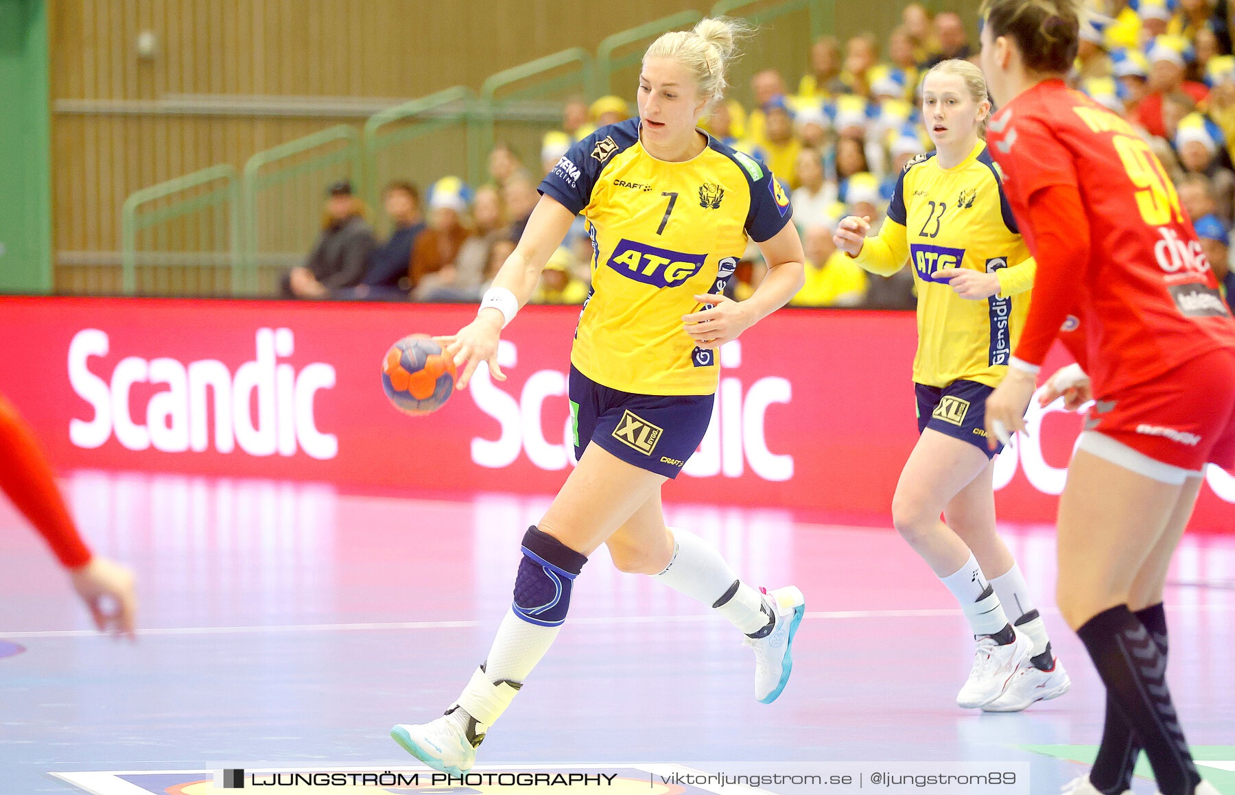 Landskamp Sverige-Montenegro 31-26,dam,Arena Skövde,Skövde,Sverige,Handboll,,2021,273098