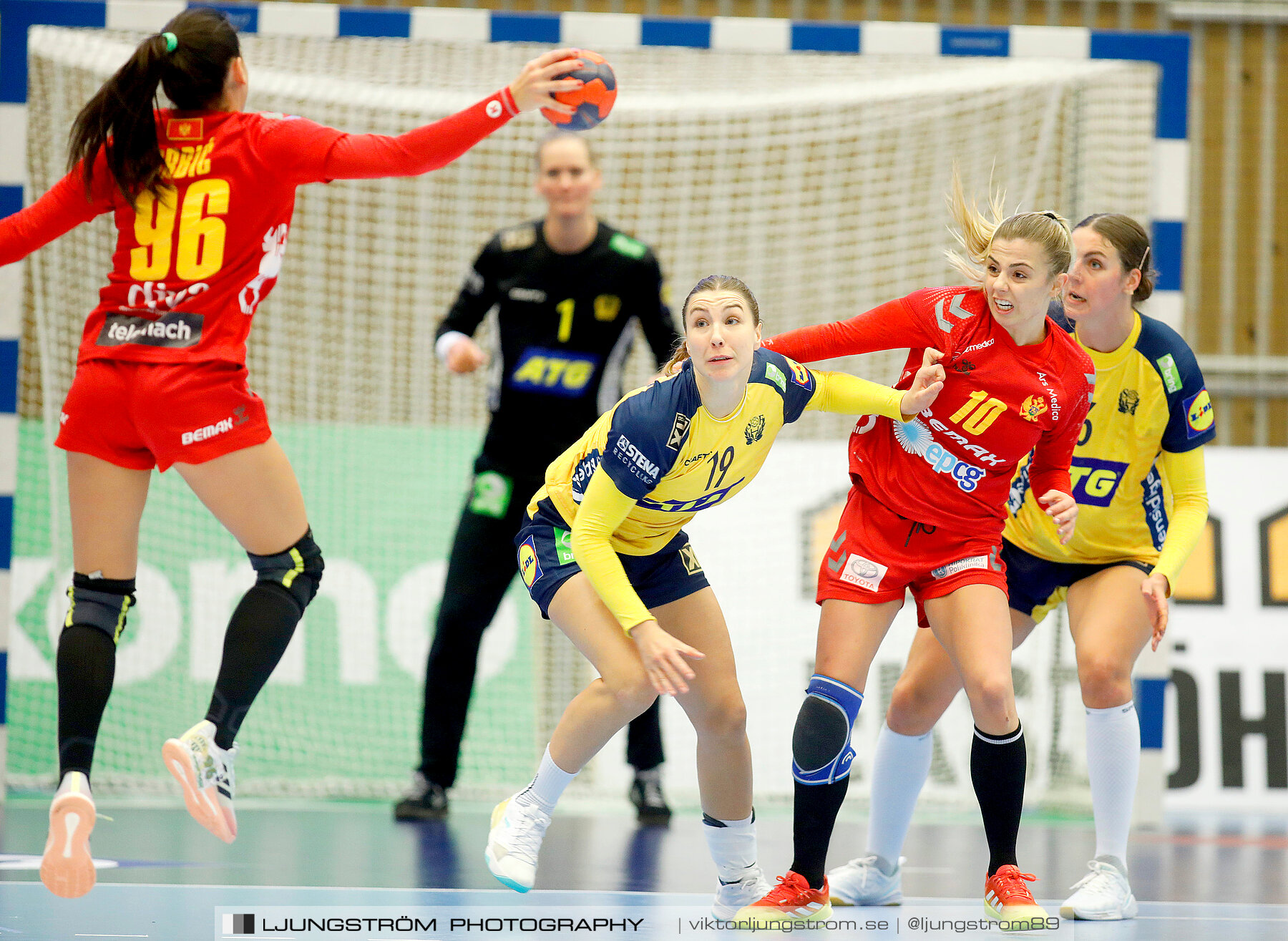 Landskamp Sverige-Montenegro 31-26,dam,Arena Skövde,Skövde,Sverige,Handboll,,2021,273102