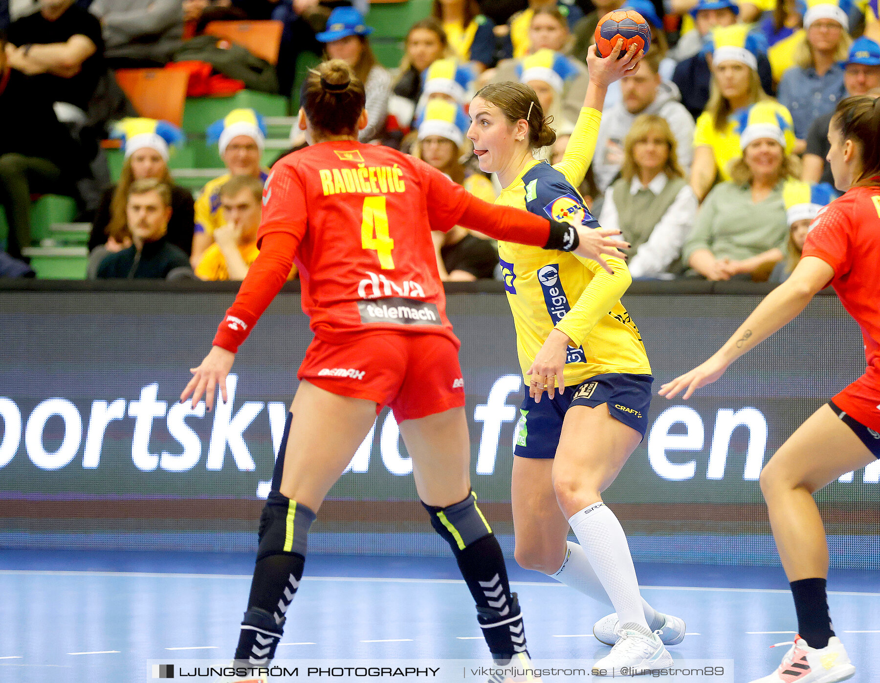 Landskamp Sverige-Montenegro 31-26,dam,Arena Skövde,Skövde,Sverige,Handboll,,2021,273106