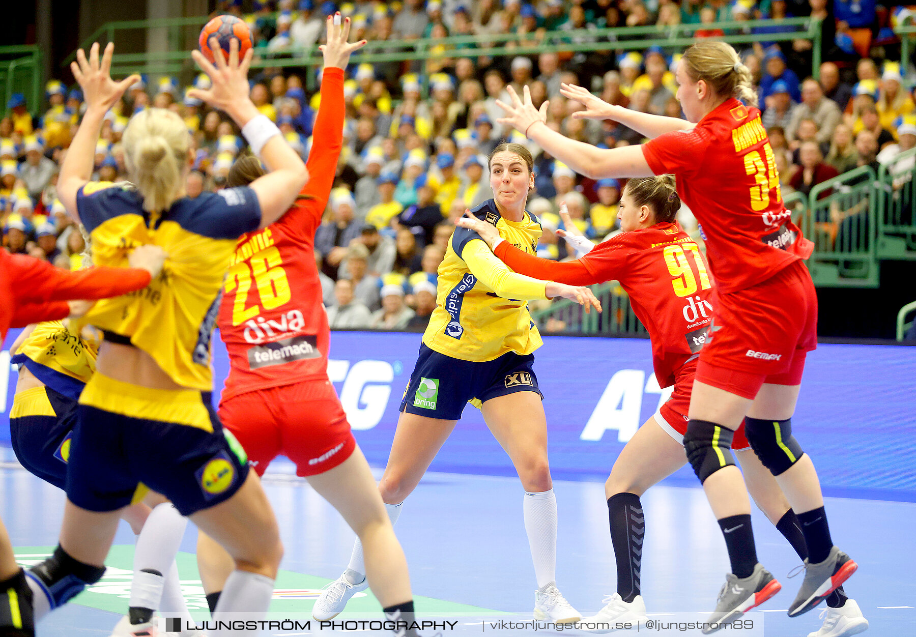 Landskamp Sverige-Montenegro 31-26,dam,Arena Skövde,Skövde,Sverige,Handboll,,2021,273120