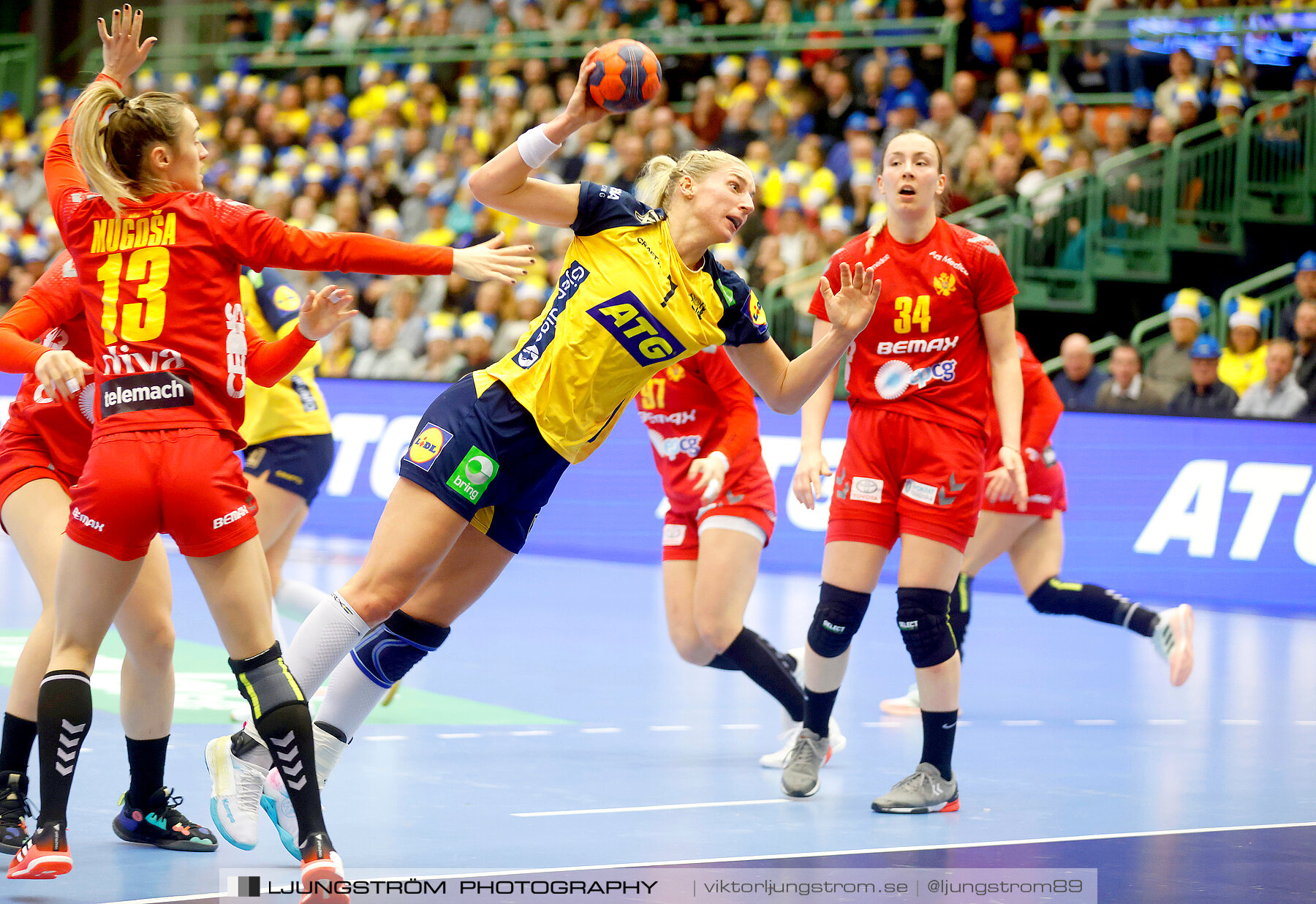 Landskamp Sverige-Montenegro 31-26,dam,Arena Skövde,Skövde,Sverige,Handboll,,2021,273121