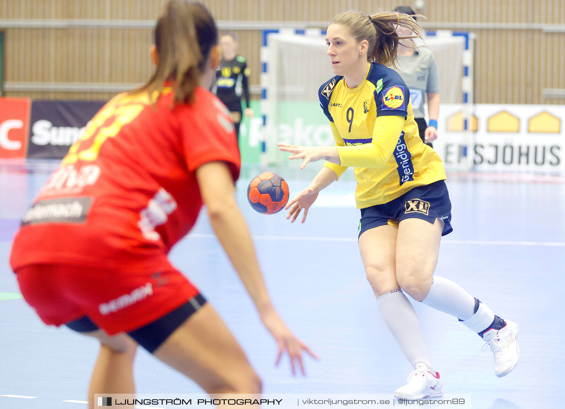 Landskamp Sverige-Montenegro 31-26,dam,Arena Skövde,Skövde,Sverige,Handboll,,2021,273136