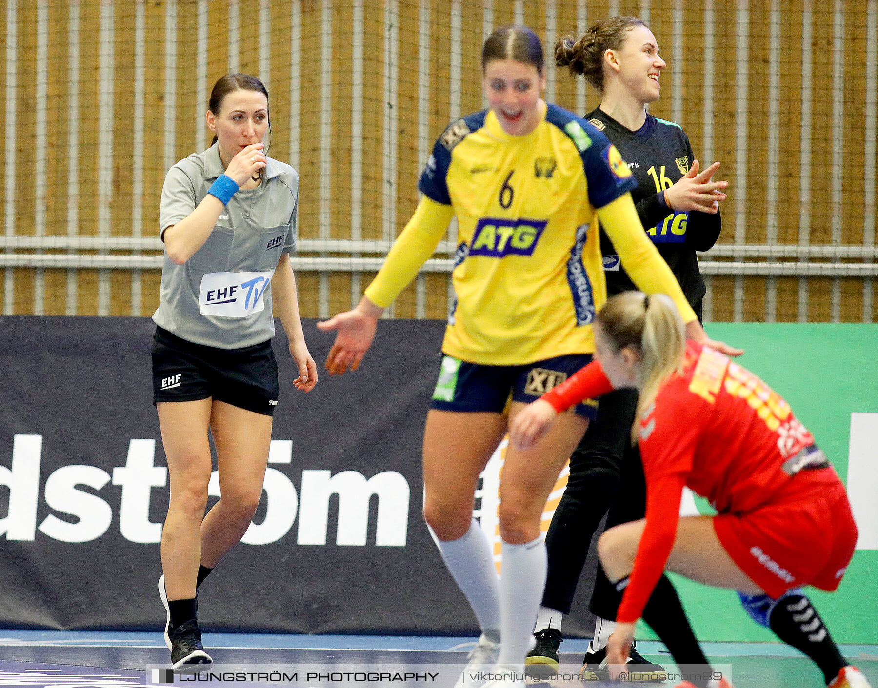 Landskamp Sverige-Montenegro 31-26,dam,Arena Skövde,Skövde,Sverige,Handboll,,2021,273148