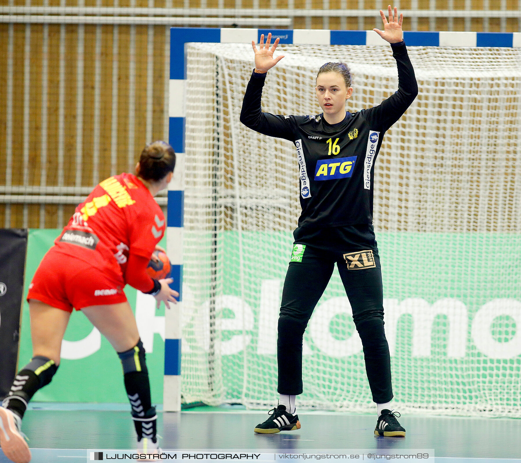 Landskamp Sverige-Montenegro 31-26,dam,Arena Skövde,Skövde,Sverige,Handboll,,2021,273149