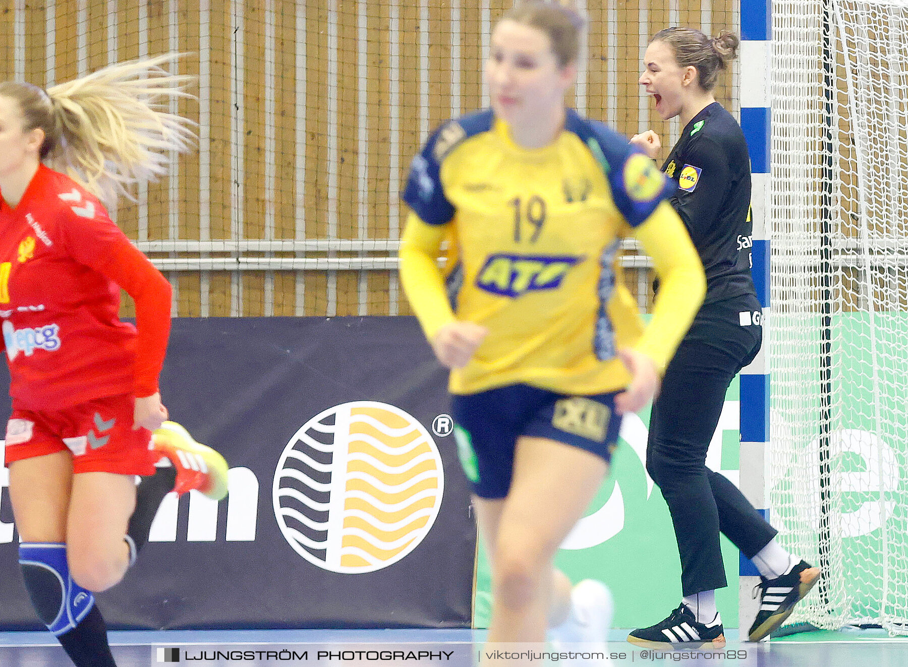 Landskamp Sverige-Montenegro 31-26,dam,Arena Skövde,Skövde,Sverige,Handboll,,2021,273159