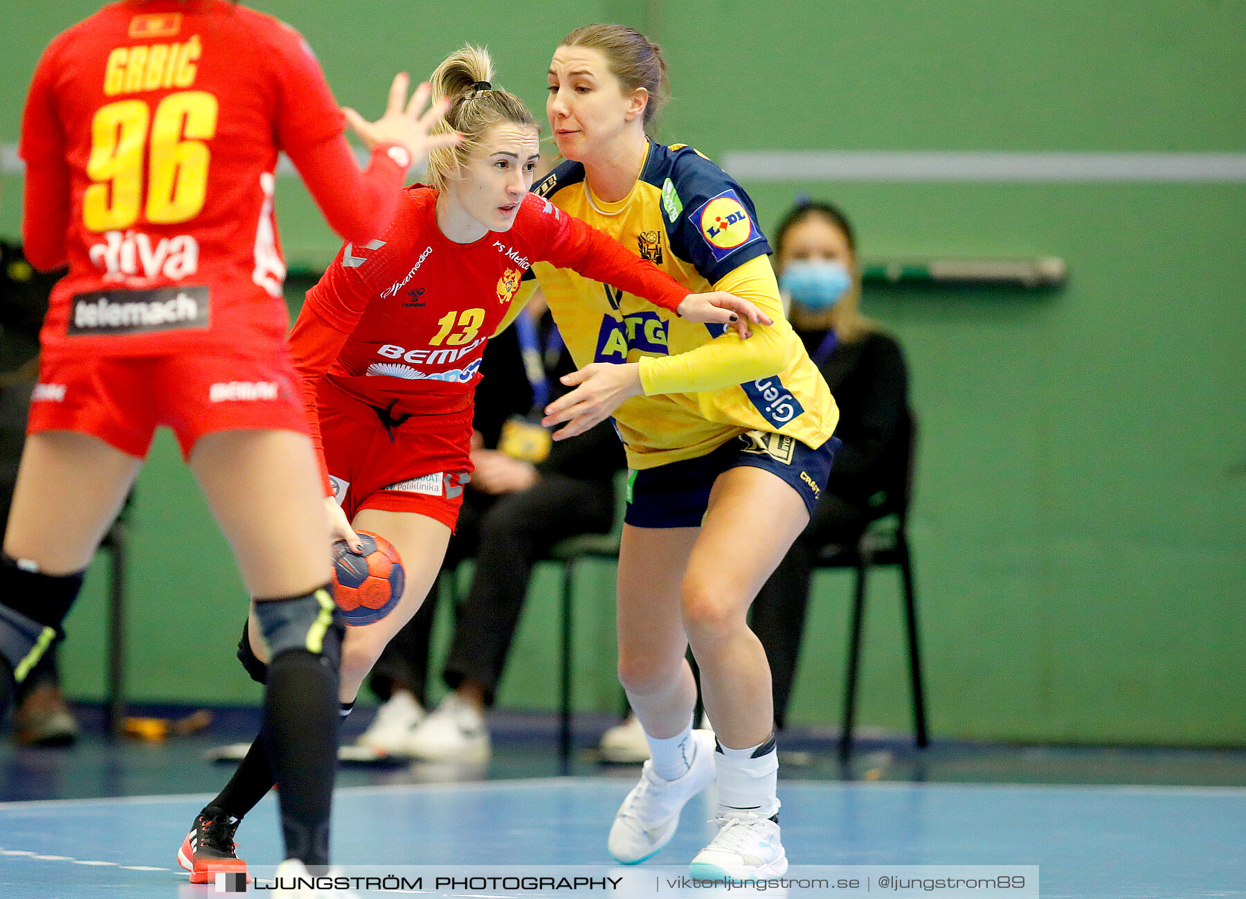 Landskamp Sverige-Montenegro 31-26,dam,Arena Skövde,Skövde,Sverige,Handboll,,2021,273175