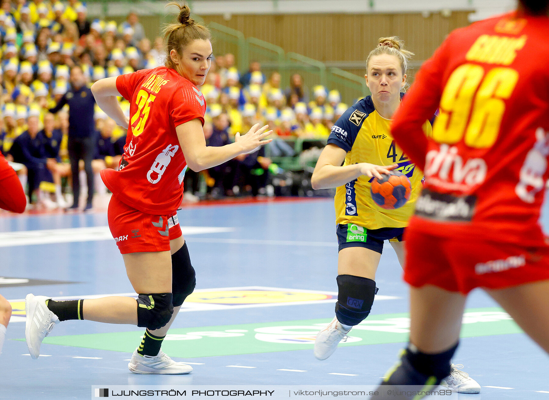 Landskamp Sverige-Montenegro 31-26,dam,Arena Skövde,Skövde,Sverige,Handboll,,2021,273182