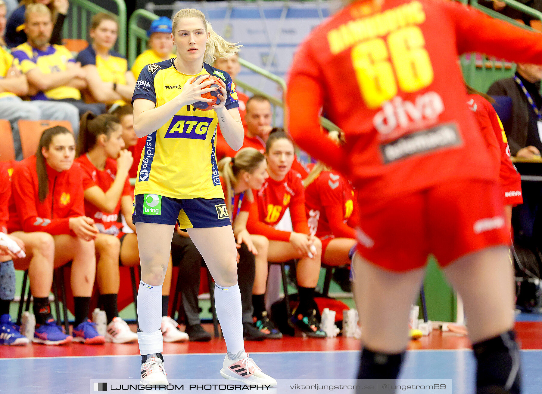 Landskamp Sverige-Montenegro 31-26,dam,Arena Skövde,Skövde,Sverige,Handboll,,2021,273207