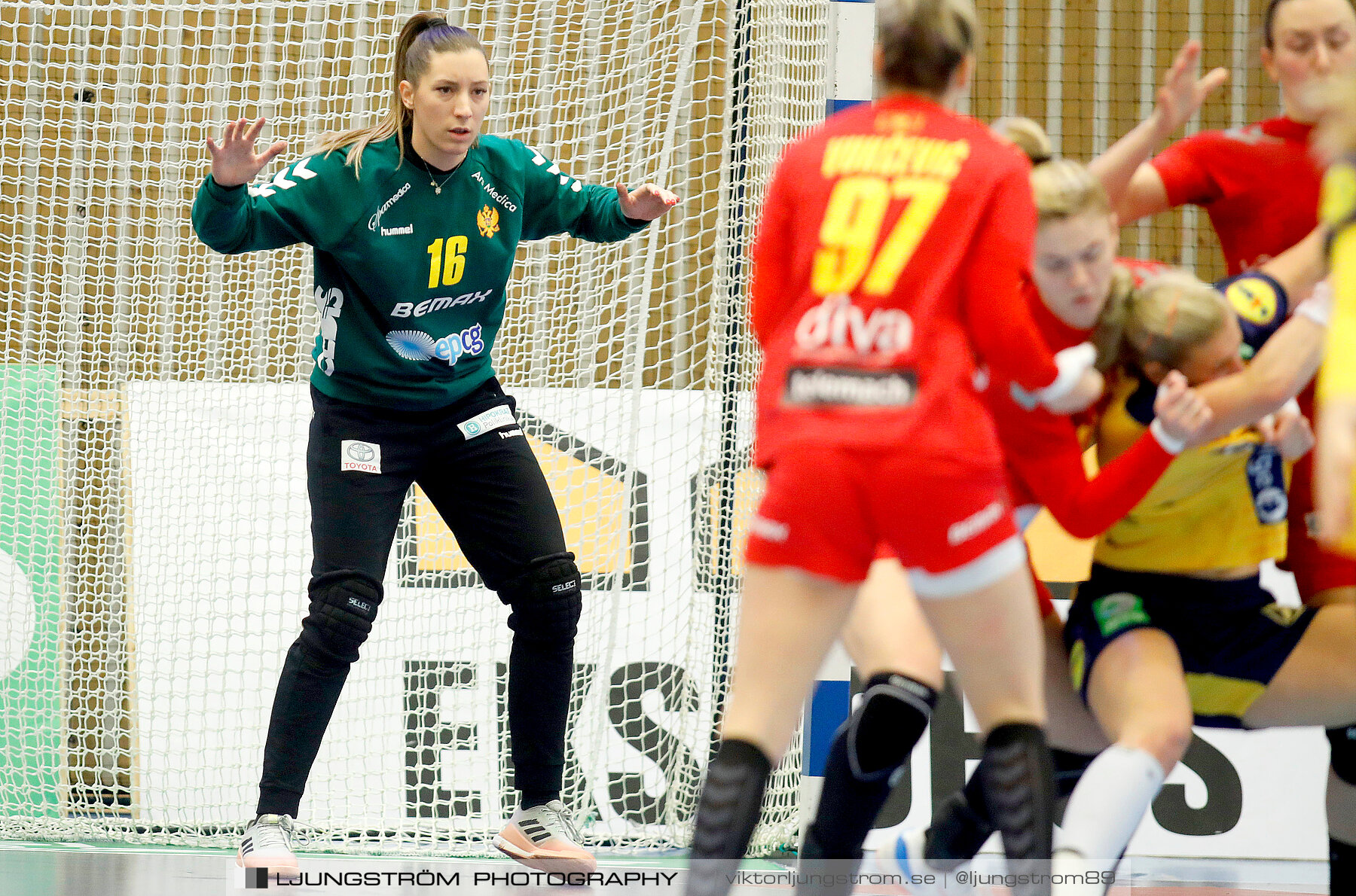 Landskamp Sverige-Montenegro 31-26,dam,Arena Skövde,Skövde,Sverige,Handboll,,2021,273227