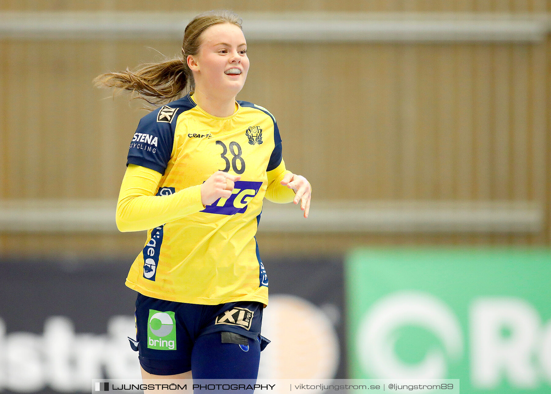 Landskamp Sverige-Montenegro 31-26,dam,Arena Skövde,Skövde,Sverige,Handboll,,2021,273237