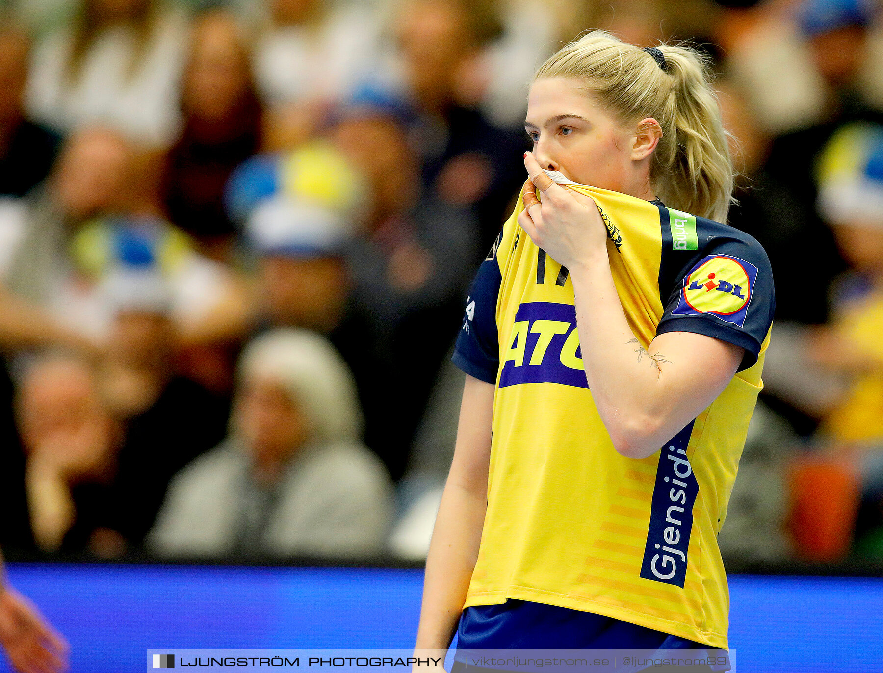 Landskamp Sverige-Montenegro 31-26,dam,Arena Skövde,Skövde,Sverige,Handboll,,2021,273271