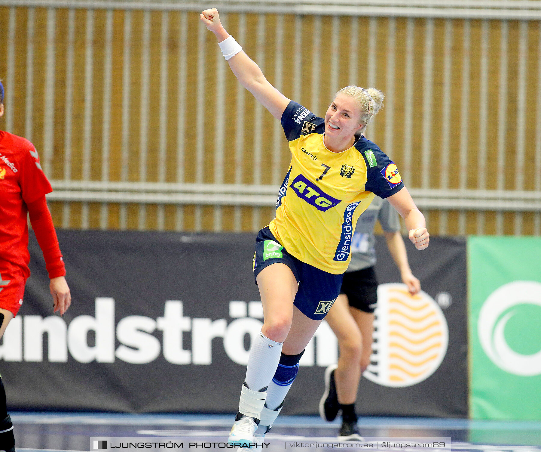 Landskamp Sverige-Montenegro 31-26,dam,Arena Skövde,Skövde,Sverige,Handboll,,2021,273281