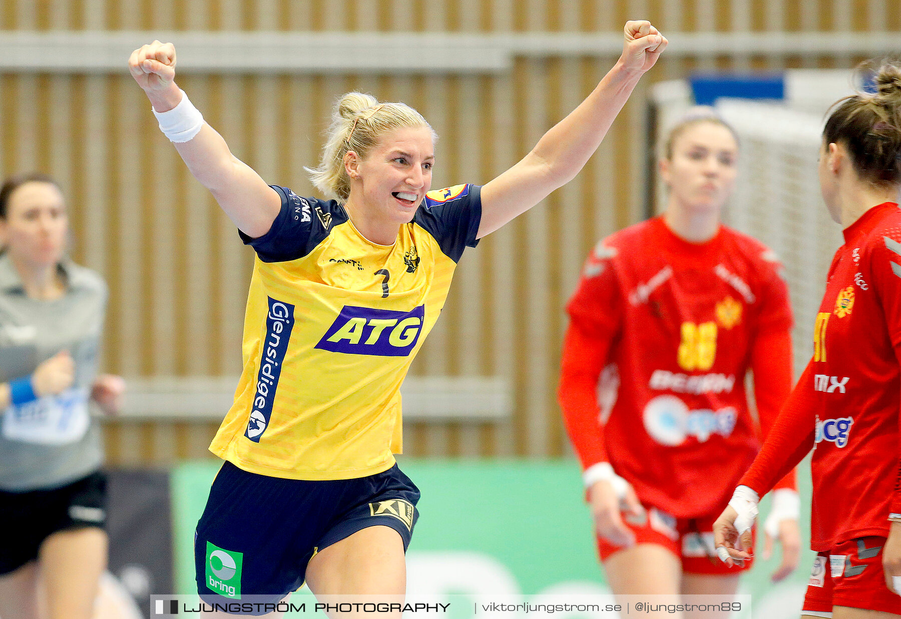 Landskamp Sverige-Montenegro 31-26,dam,Arena Skövde,Skövde,Sverige,Handboll,,2021,273284