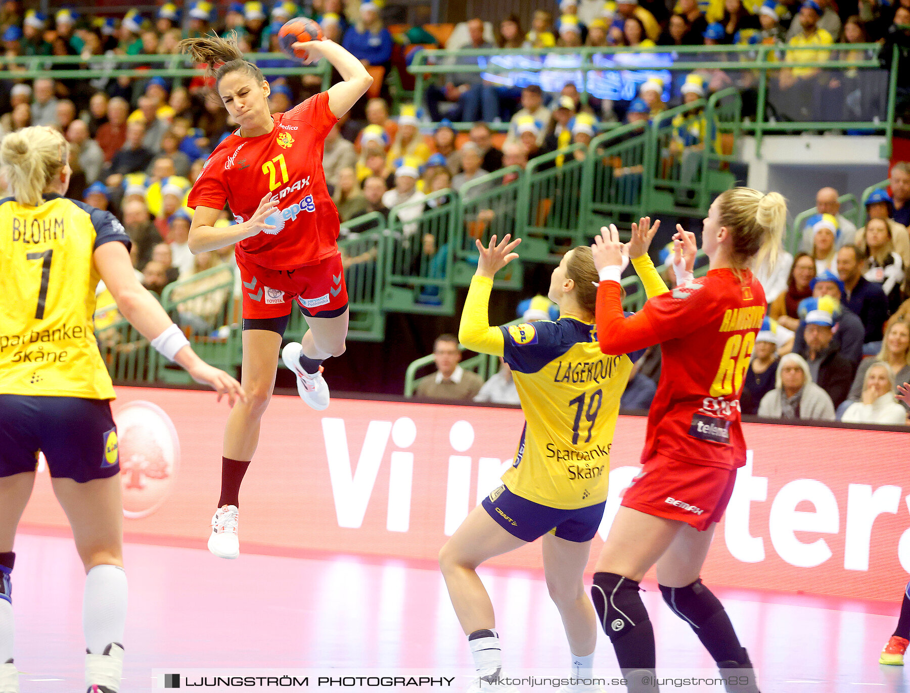 Landskamp Sverige-Montenegro 31-26,dam,Arena Skövde,Skövde,Sverige,Handboll,,2021,273287