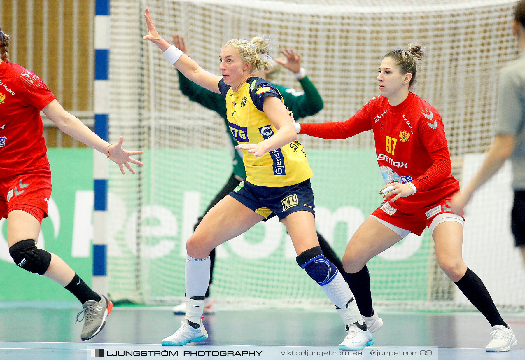 Landskamp Sverige-Montenegro 31-26,dam,Arena Skövde,Skövde,Sverige,Handboll,,2021,273323