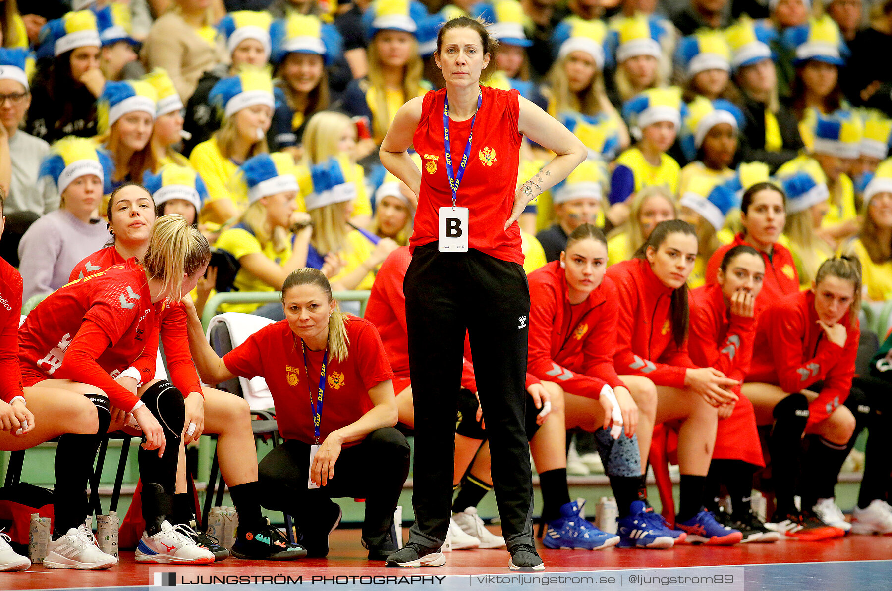 Landskamp Sverige-Montenegro 31-26,dam,Arena Skövde,Skövde,Sverige,Handboll,,2021,273336