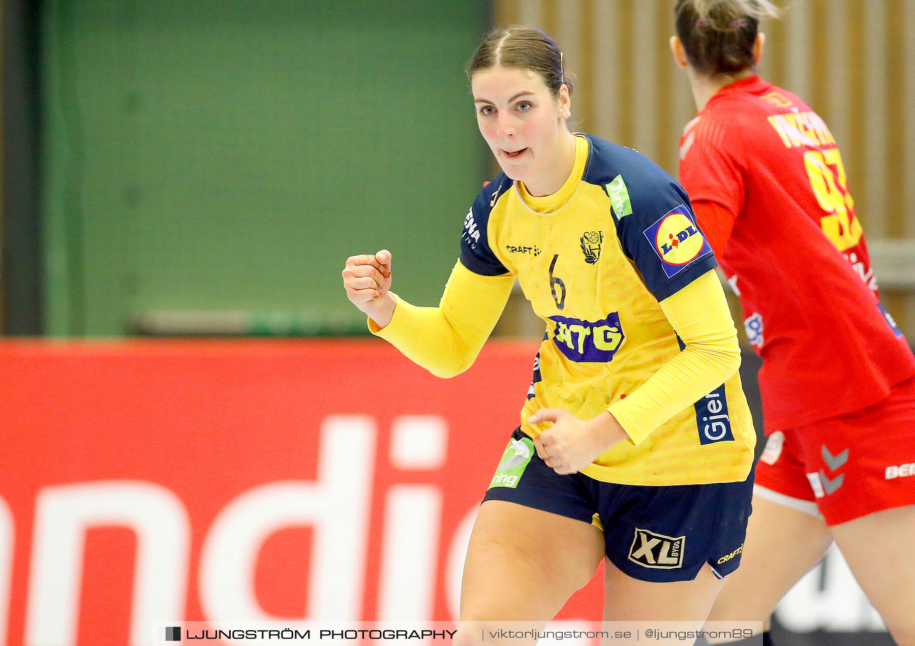 Landskamp Sverige-Montenegro 31-26,dam,Arena Skövde,Skövde,Sverige,Handboll,,2021,273340