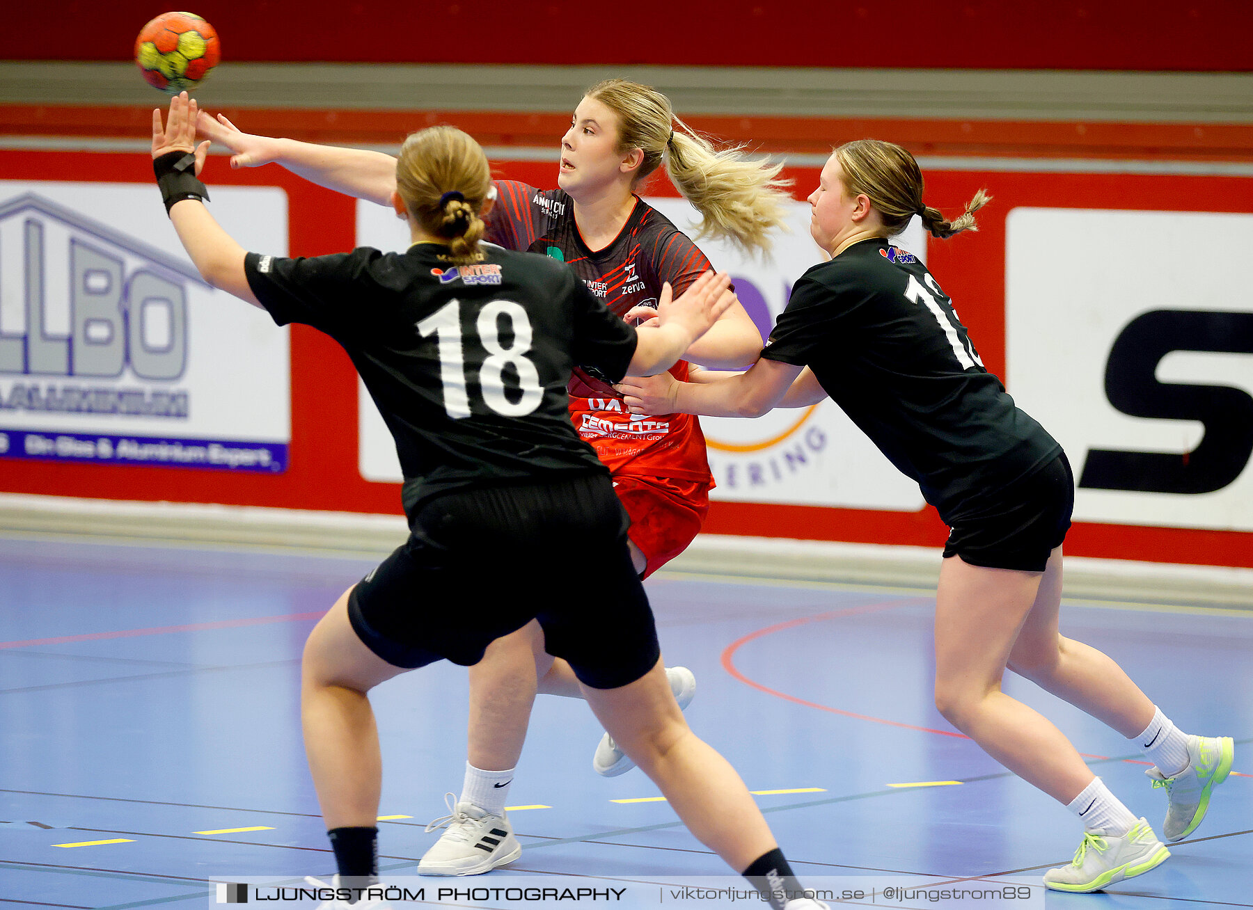 USM F16 Steg 3 Skövde HF Röd F05-HK Lidköping 40-22,dam,Skövde Idrottshall,Skövde,Sverige,Ungdoms-SM,Handboll,2022,273645