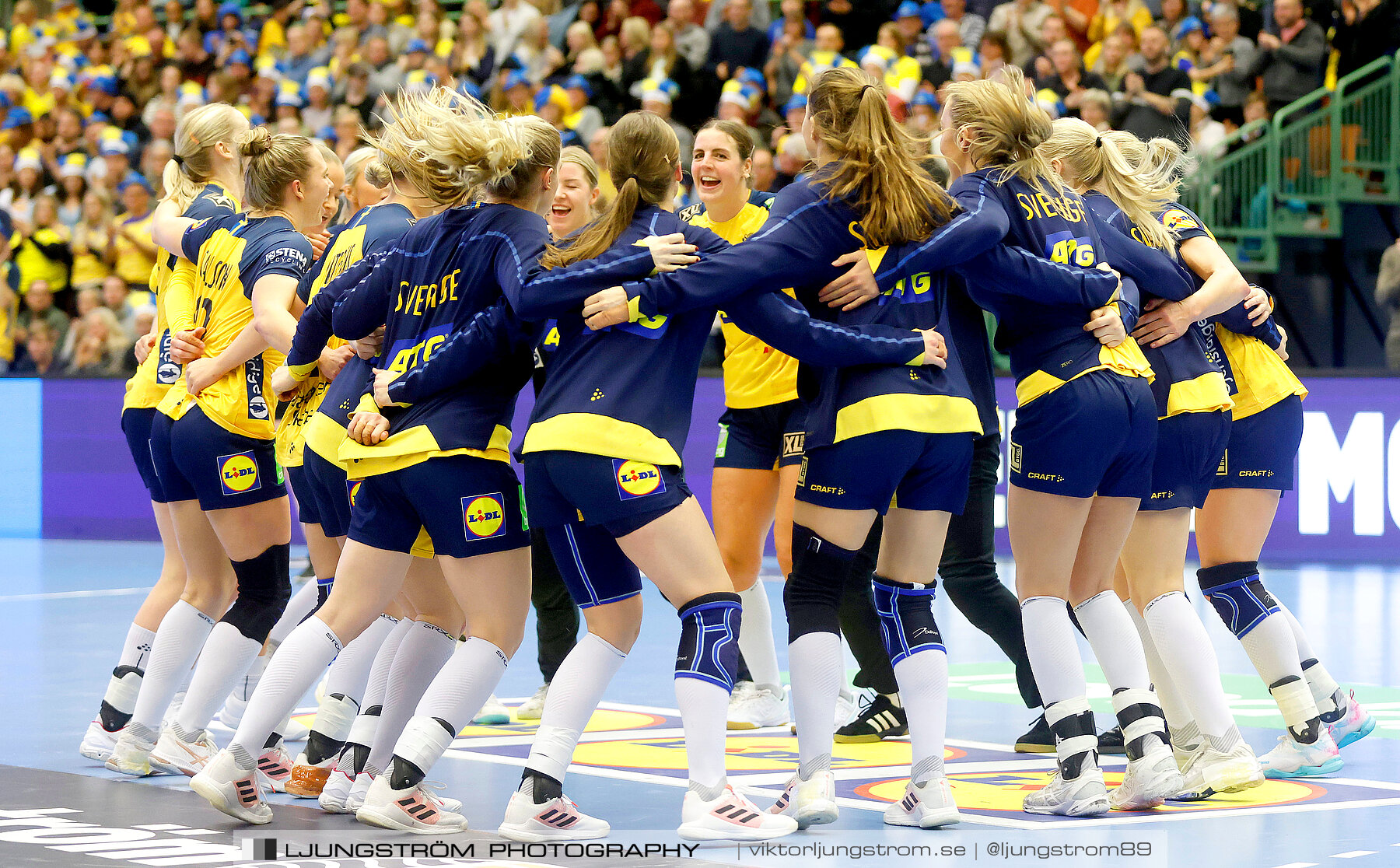 Landskamp Sverige-Montenegro 31-26,dam,Arena Skövde,Skövde,Sverige,Handboll,,2021,273706