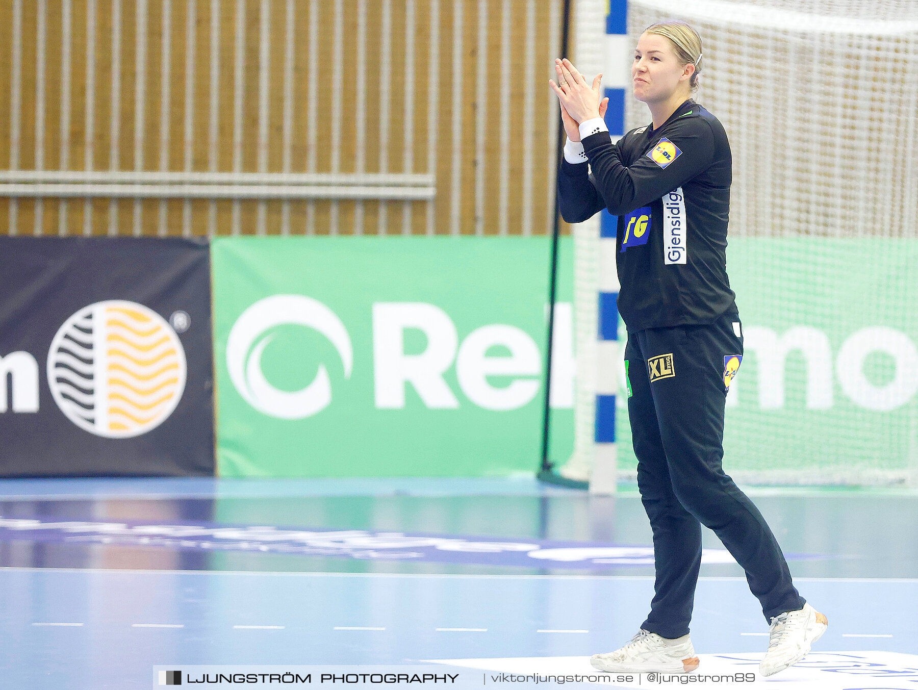 Landskamp Sverige-Montenegro 31-26,dam,Arena Skövde,Skövde,Sverige,Handboll,,2021,273724