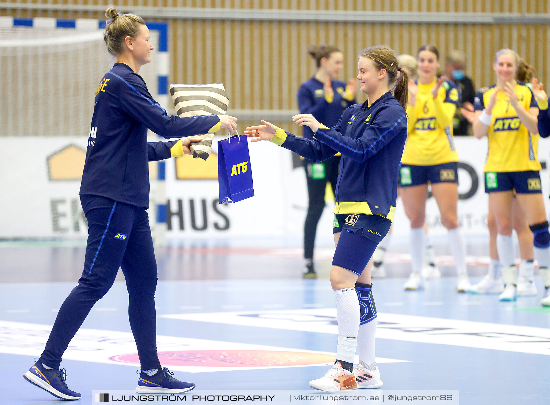 Landskamp Sverige-Montenegro 31-26,dam,Arena Skövde,Skövde,Sverige,Handboll,,2021,273741