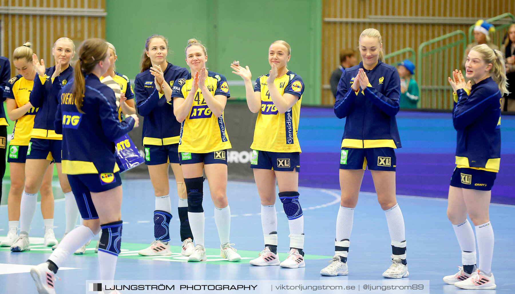 Landskamp Sverige-Montenegro 31-26,dam,Arena Skövde,Skövde,Sverige,Handboll,,2021,273743