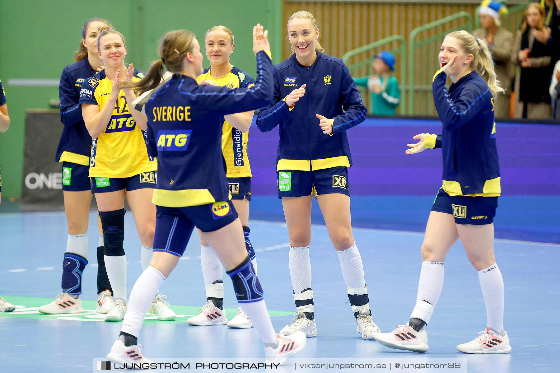 Landskamp Sverige-Montenegro 31-26,dam,Arena Skövde,Skövde,Sverige,Handboll,,2021,273744