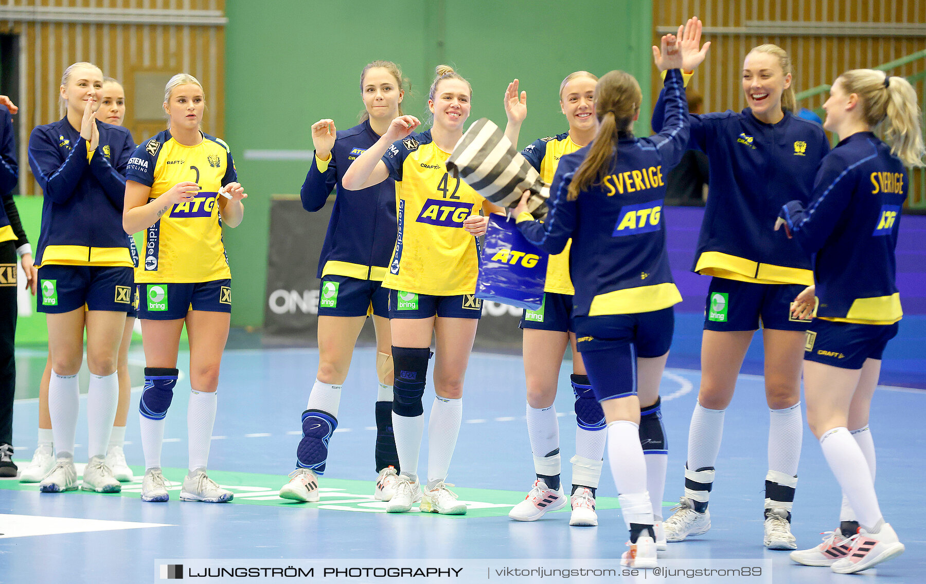 Landskamp Sverige-Montenegro 31-26,dam,Arena Skövde,Skövde,Sverige,Handboll,,2021,273745