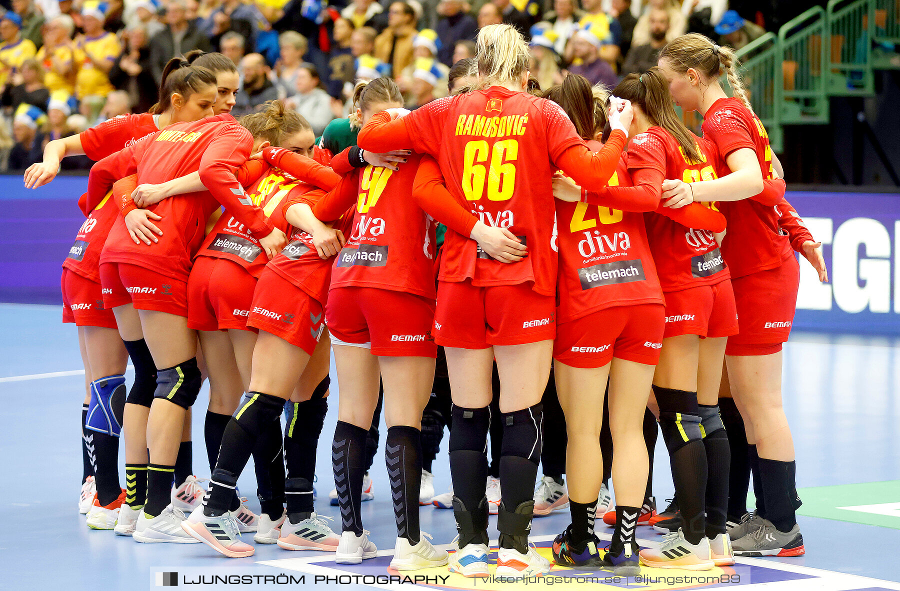 Landskamp Sverige-Montenegro 31-26,dam,Arena Skövde,Skövde,Sverige,Handboll,,2021,273746