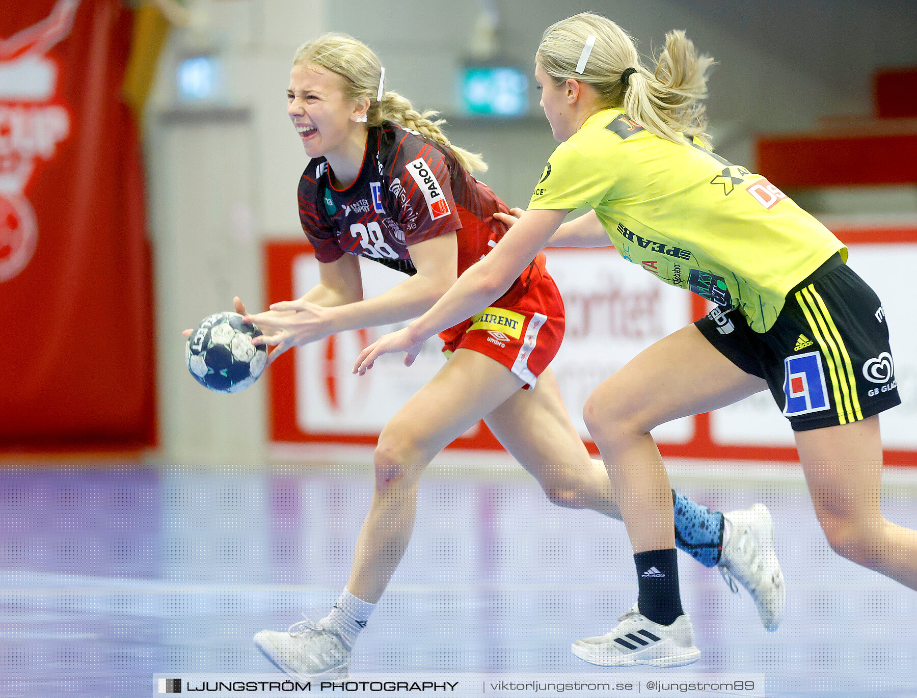 HF Somby/Skövde-HK S-hof 22-39,dam,Skövde Idrottshall,Skövde,Sverige,Handboll,,2022,274773