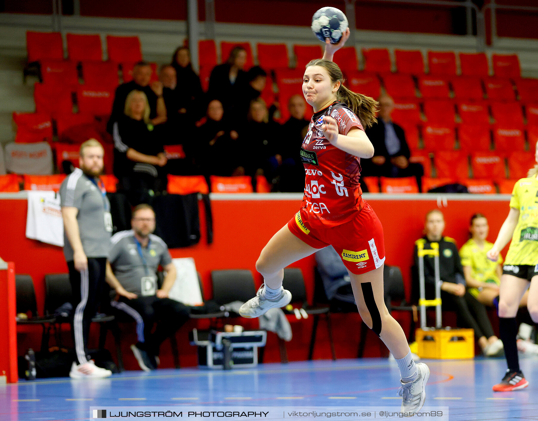 HF Somby/Skövde-HK S-hof 22-39,dam,Skövde Idrottshall,Skövde,Sverige,Handboll,,2022,274821