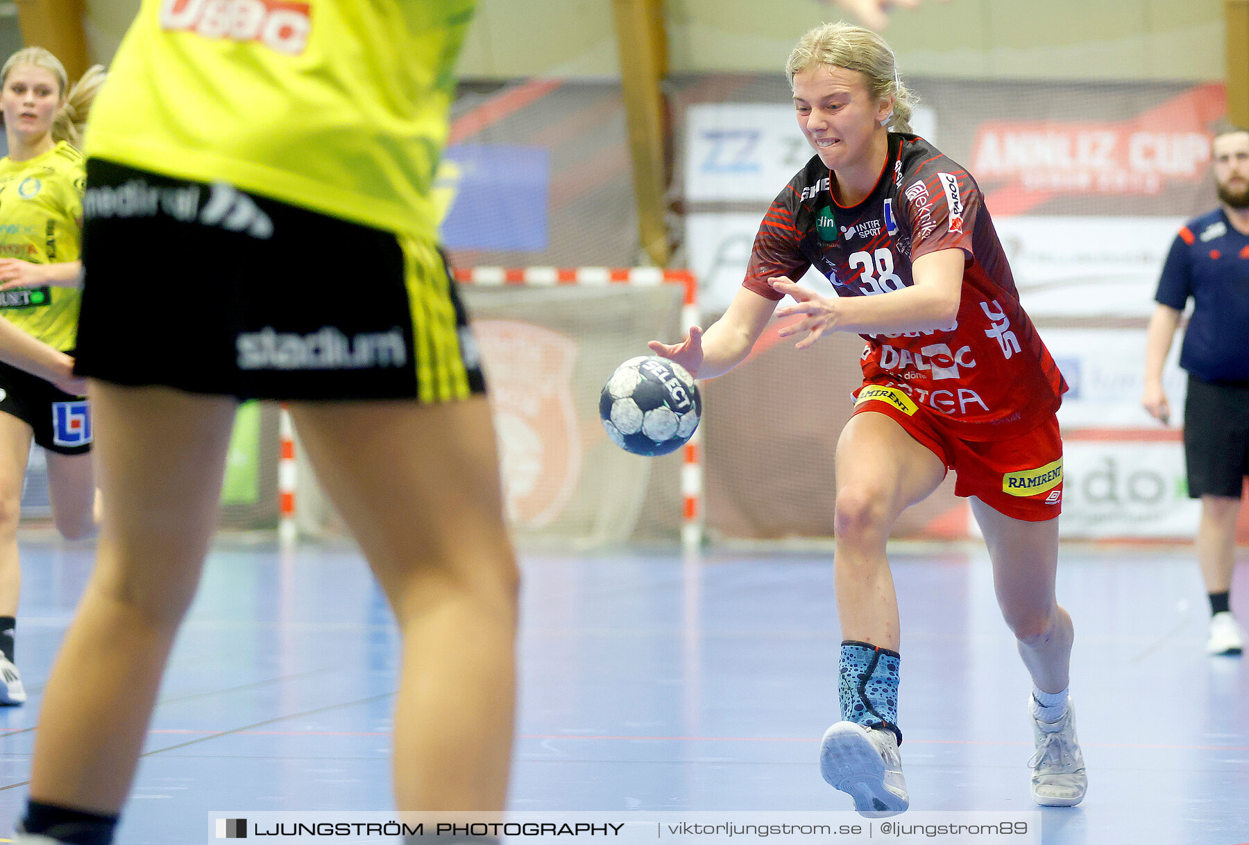 HF Somby/Skövde-HK S-hof 22-39,dam,Skövde Idrottshall,Skövde,Sverige,Handboll,,2022,274823