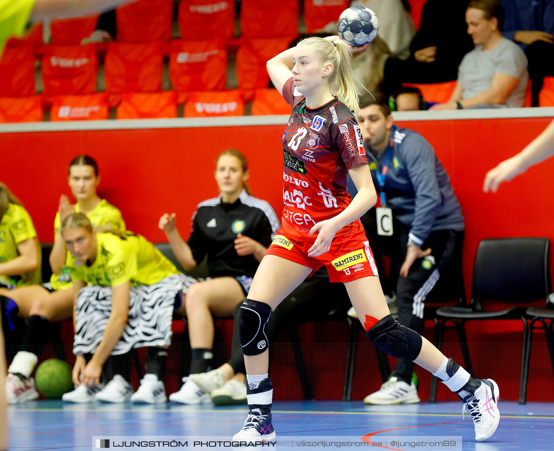 HF Somby/Skövde-HK S-hof 22-39,dam,Skövde Idrottshall,Skövde,Sverige,Handboll,,2022,274827