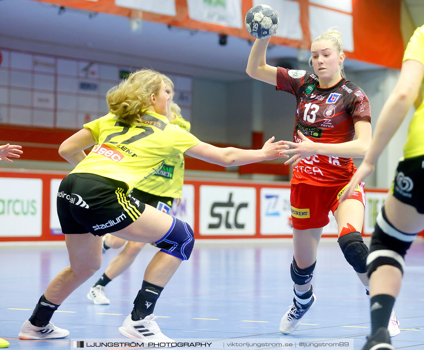 HF Somby/Skövde-HK S-hof 22-39,dam,Skövde Idrottshall,Skövde,Sverige,Handboll,,2022,274925