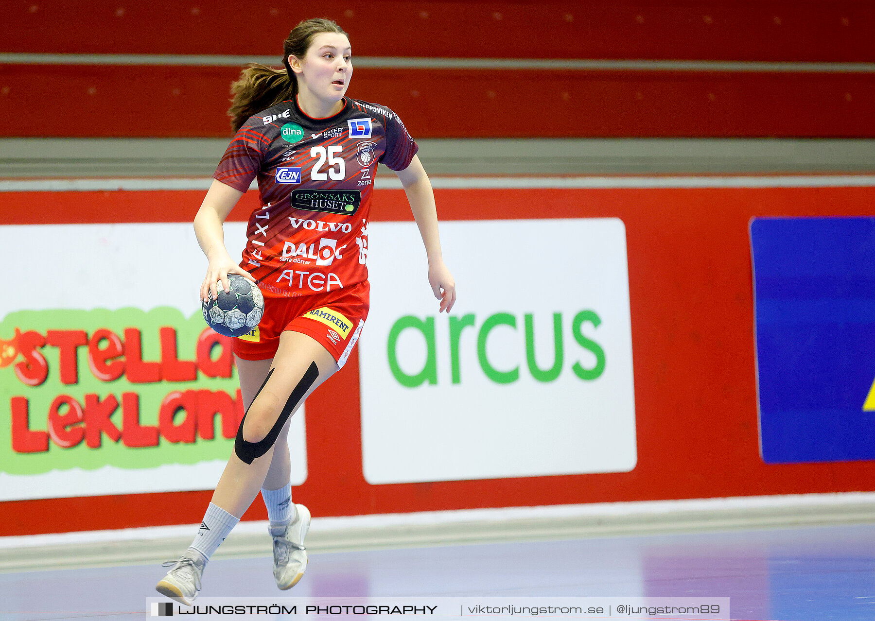 HF Somby/Skövde-HK S-hof 22-39,dam,Skövde Idrottshall,Skövde,Sverige,Handboll,,2022,274942