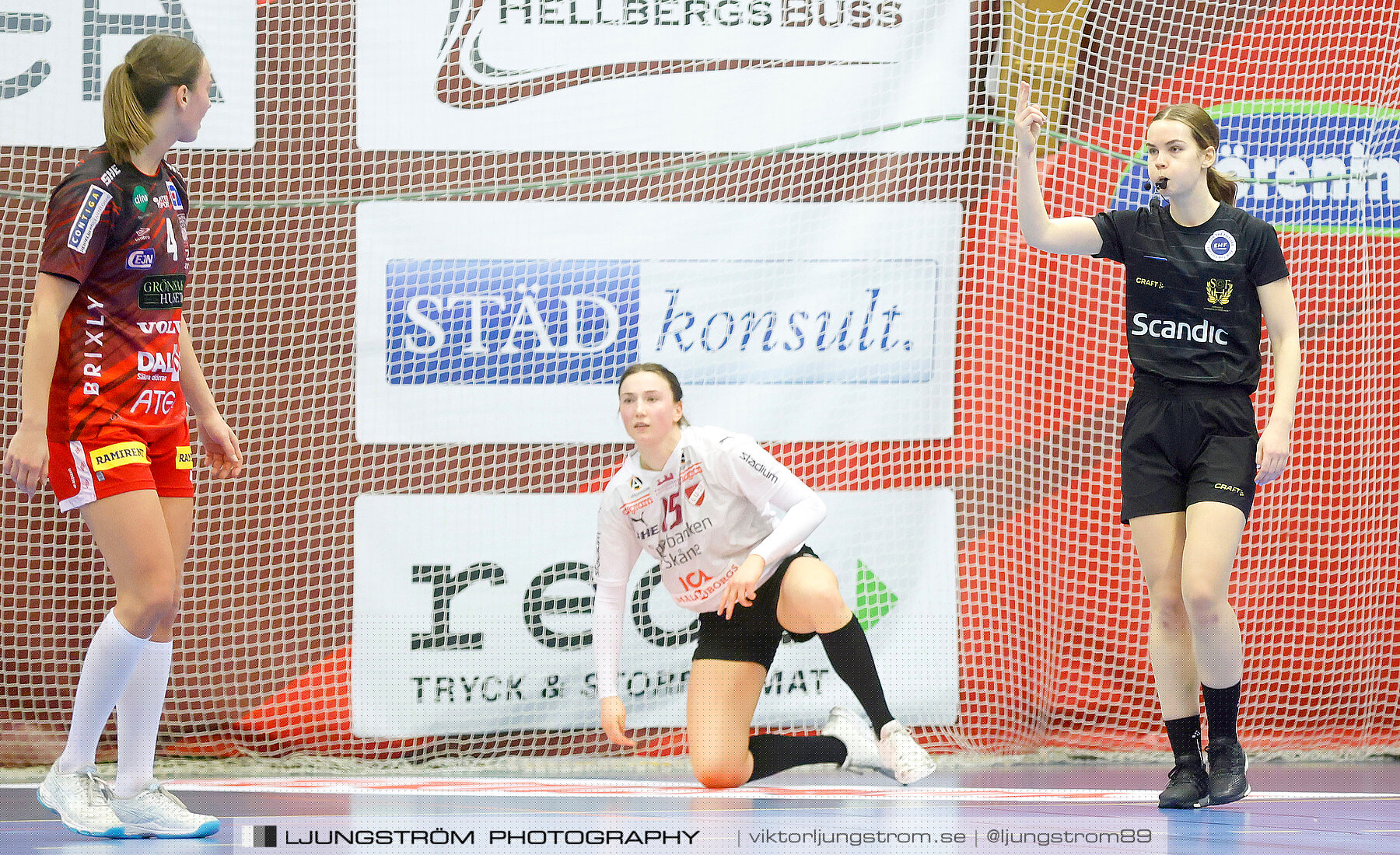 Skövde HF-Lugi HF 32-26,dam,Skövde Idrottshall,Skövde,Sverige,Handboll,,2022,275171