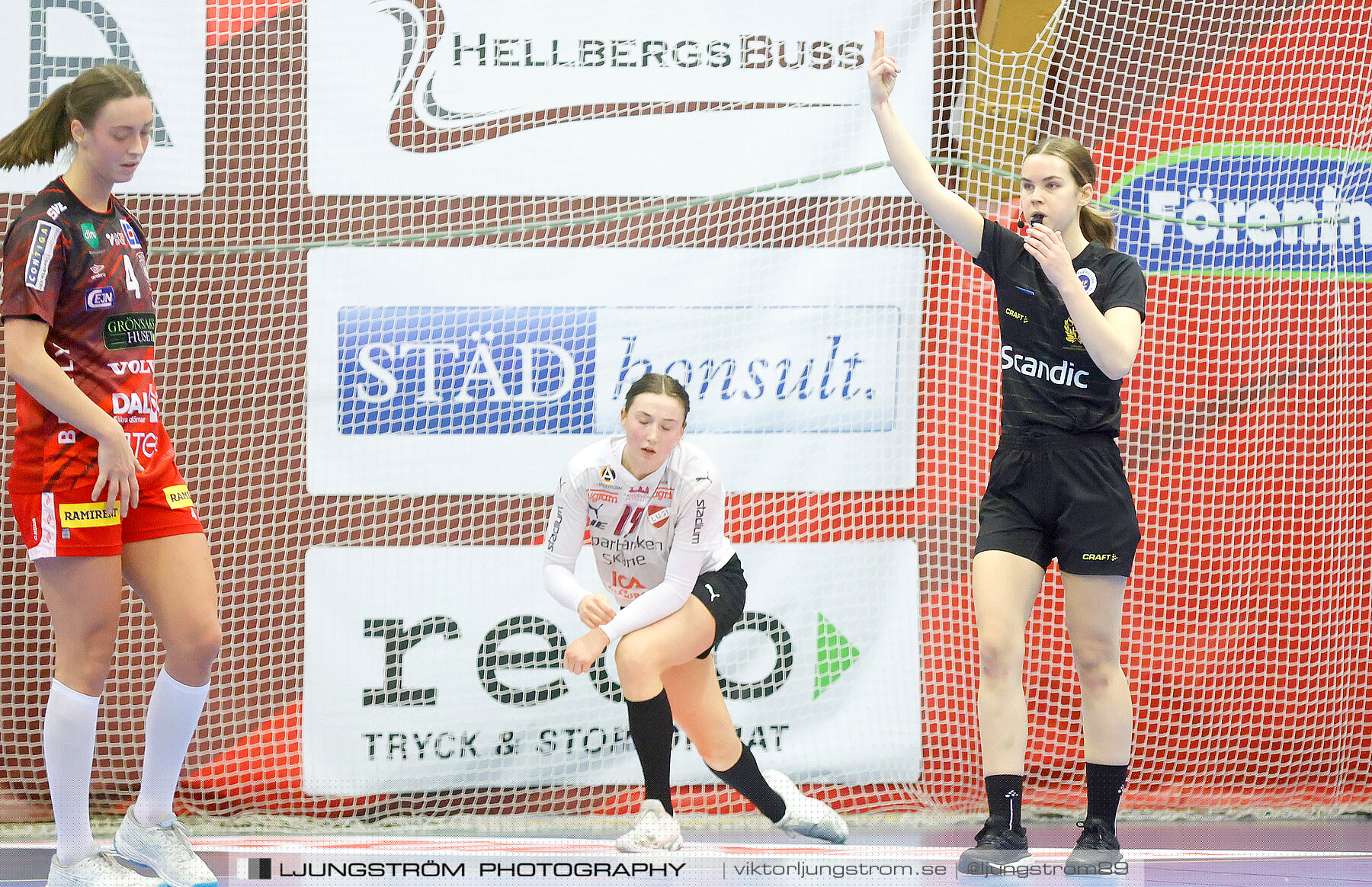 Skövde HF-Lugi HF 32-26,dam,Skövde Idrottshall,Skövde,Sverige,Handboll,,2022,275172