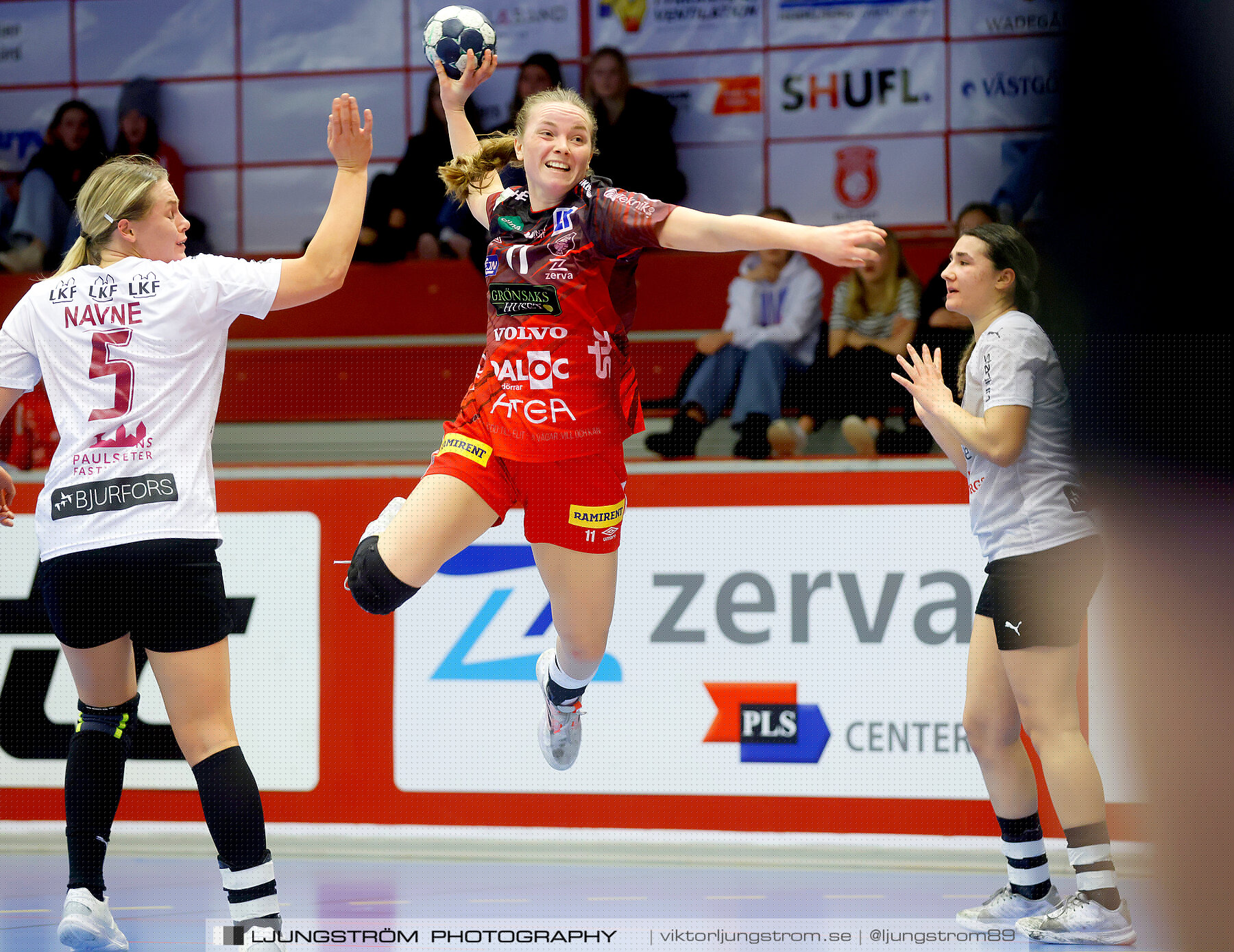 Skövde HF-Lugi HF 32-26,dam,Skövde Idrottshall,Skövde,Sverige,Handboll,,2022,275181