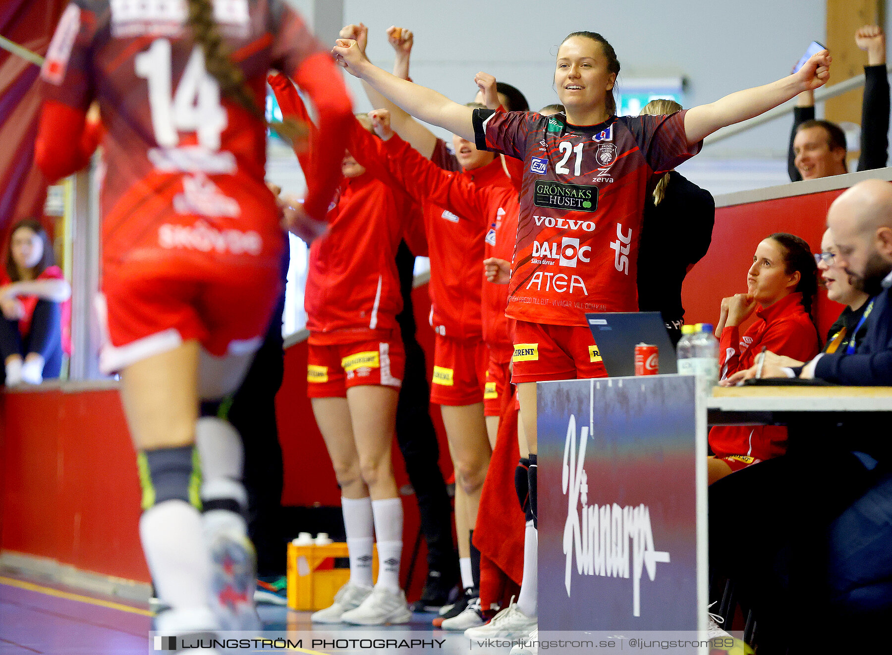 Skövde HF-Lugi HF 32-26,dam,Skövde Idrottshall,Skövde,Sverige,Handboll,,2022,275220