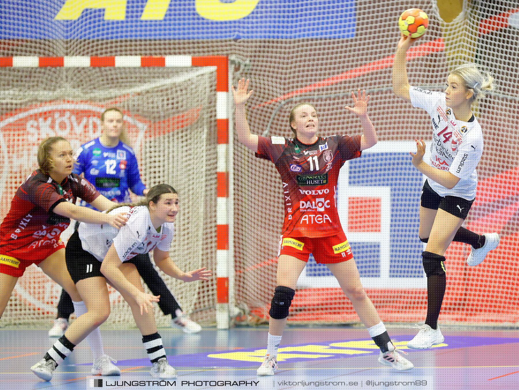 Skövde HF-Lugi HF 32-26,dam,Skövde Idrottshall,Skövde,Sverige,Handboll,,2022,275263