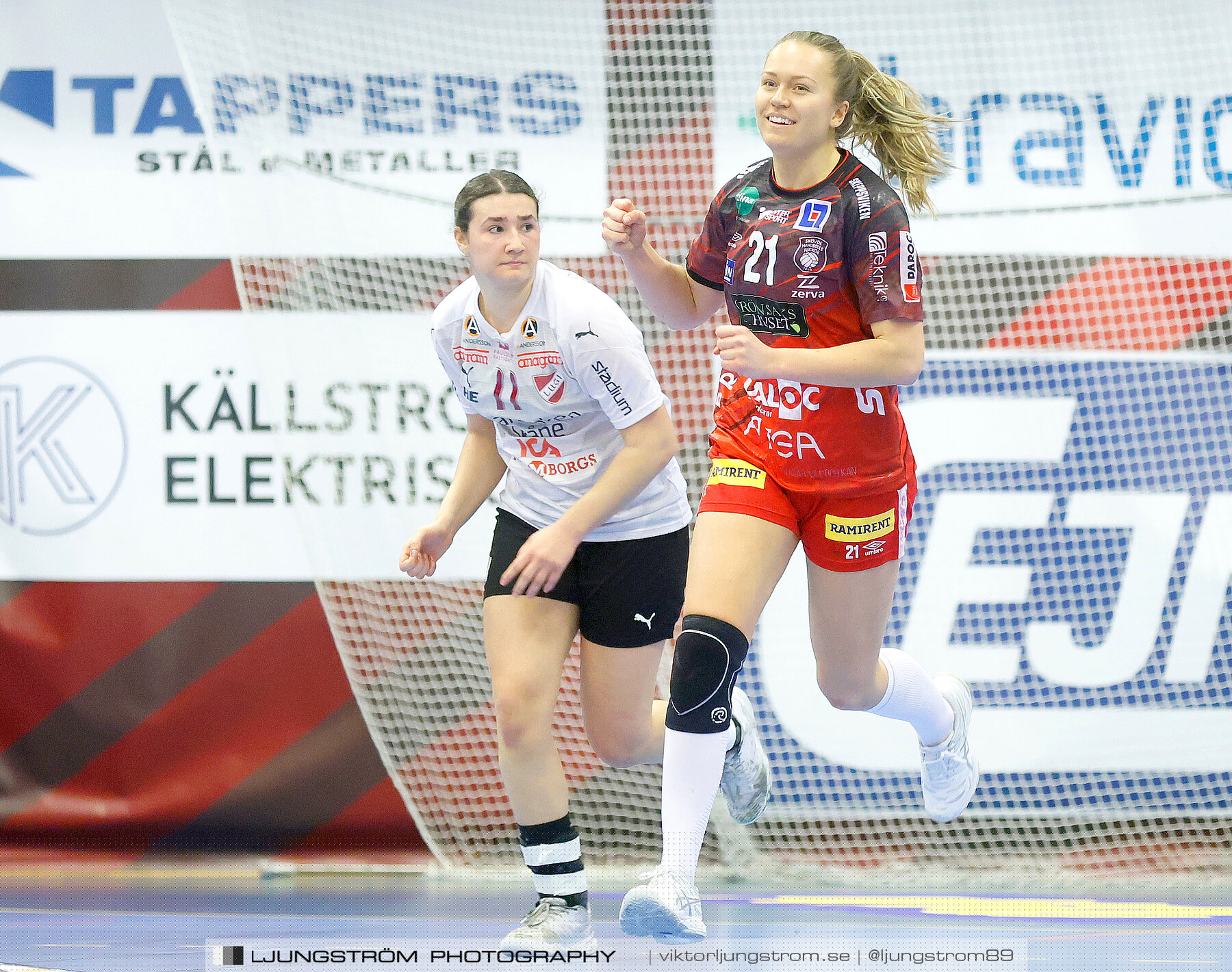 Skövde HF-Lugi HF 32-26,dam,Skövde Idrottshall,Skövde,Sverige,Handboll,,2022,275268