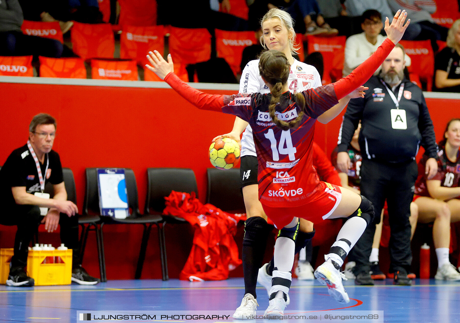 Skövde HF-Lugi HF 32-26,dam,Skövde Idrottshall,Skövde,Sverige,Handboll,,2022,275287