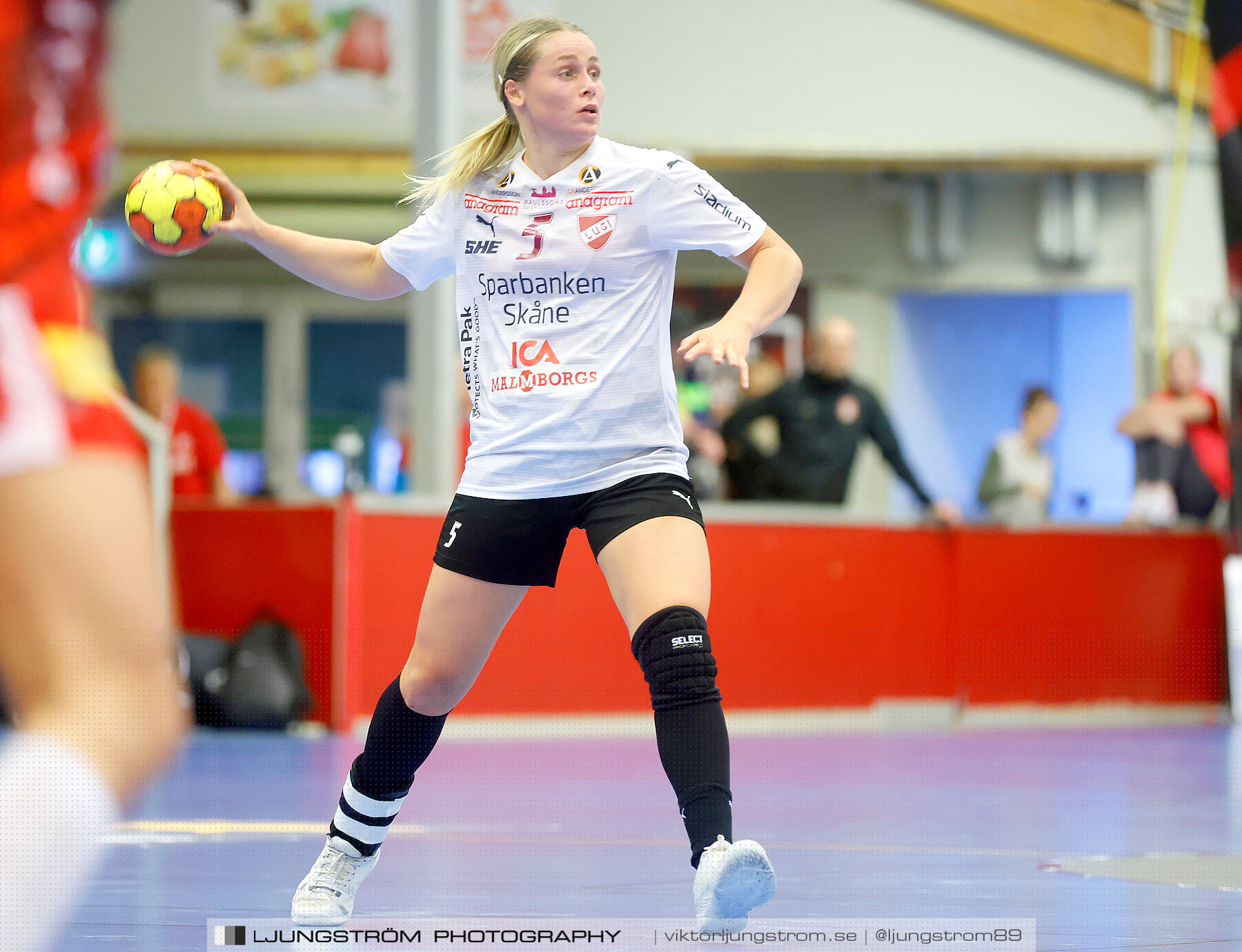 Skövde HF-Lugi HF 32-26,dam,Skövde Idrottshall,Skövde,Sverige,Handboll,,2022,275289