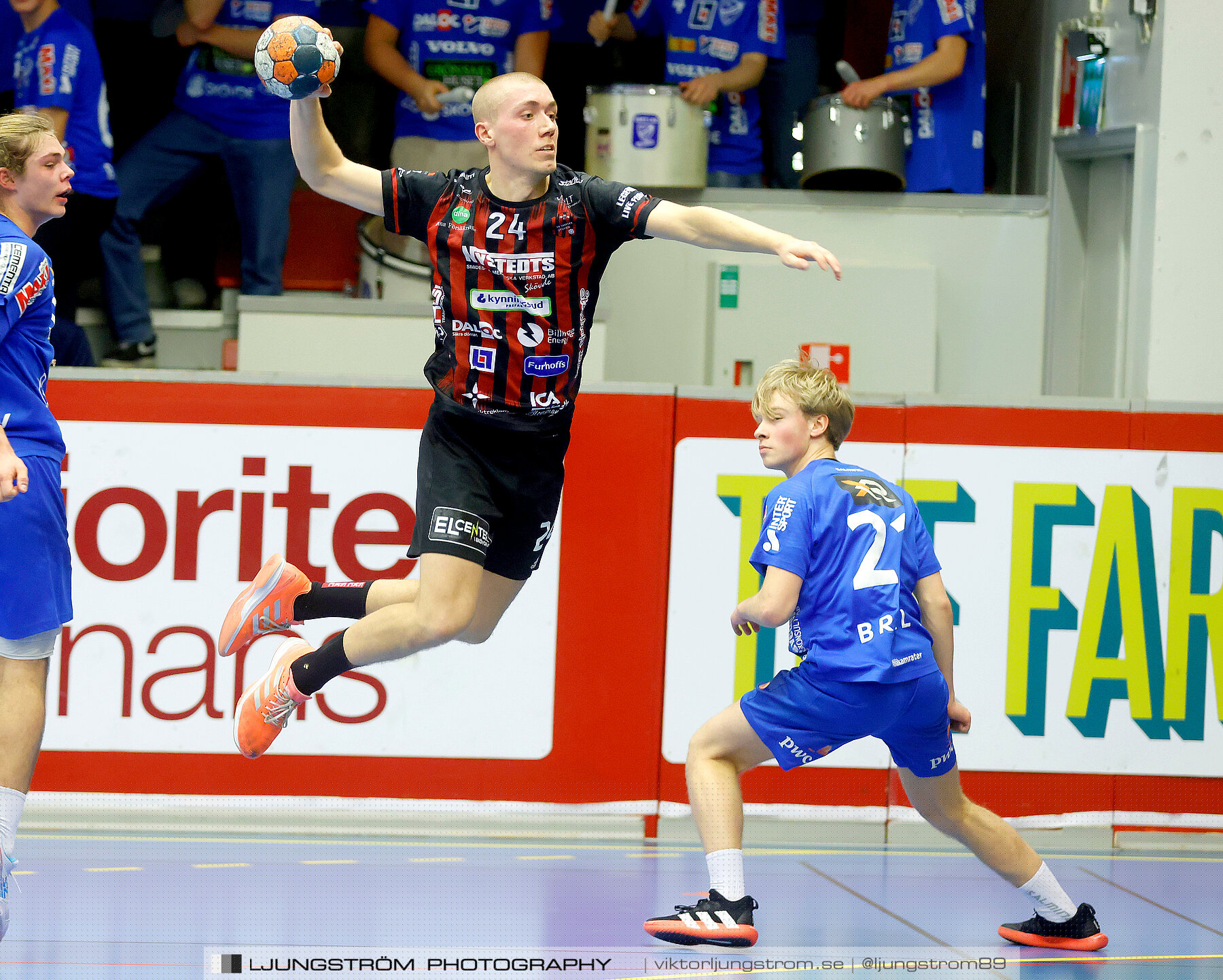 HK Country-HK Skövde 24-27,herr,Skövde Idrottshall,Skövde,Sverige,Handboll,,2021,276315