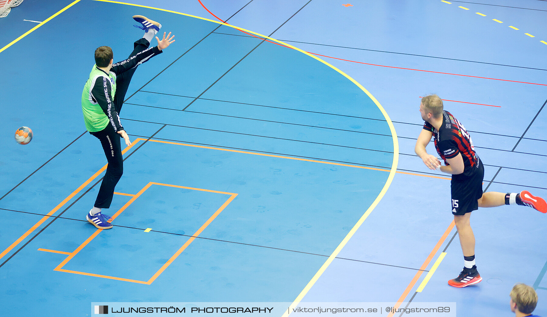 HK Country-HK Skövde 24-27,herr,Skövde Idrottshall,Skövde,Sverige,Handboll,,2021,276334