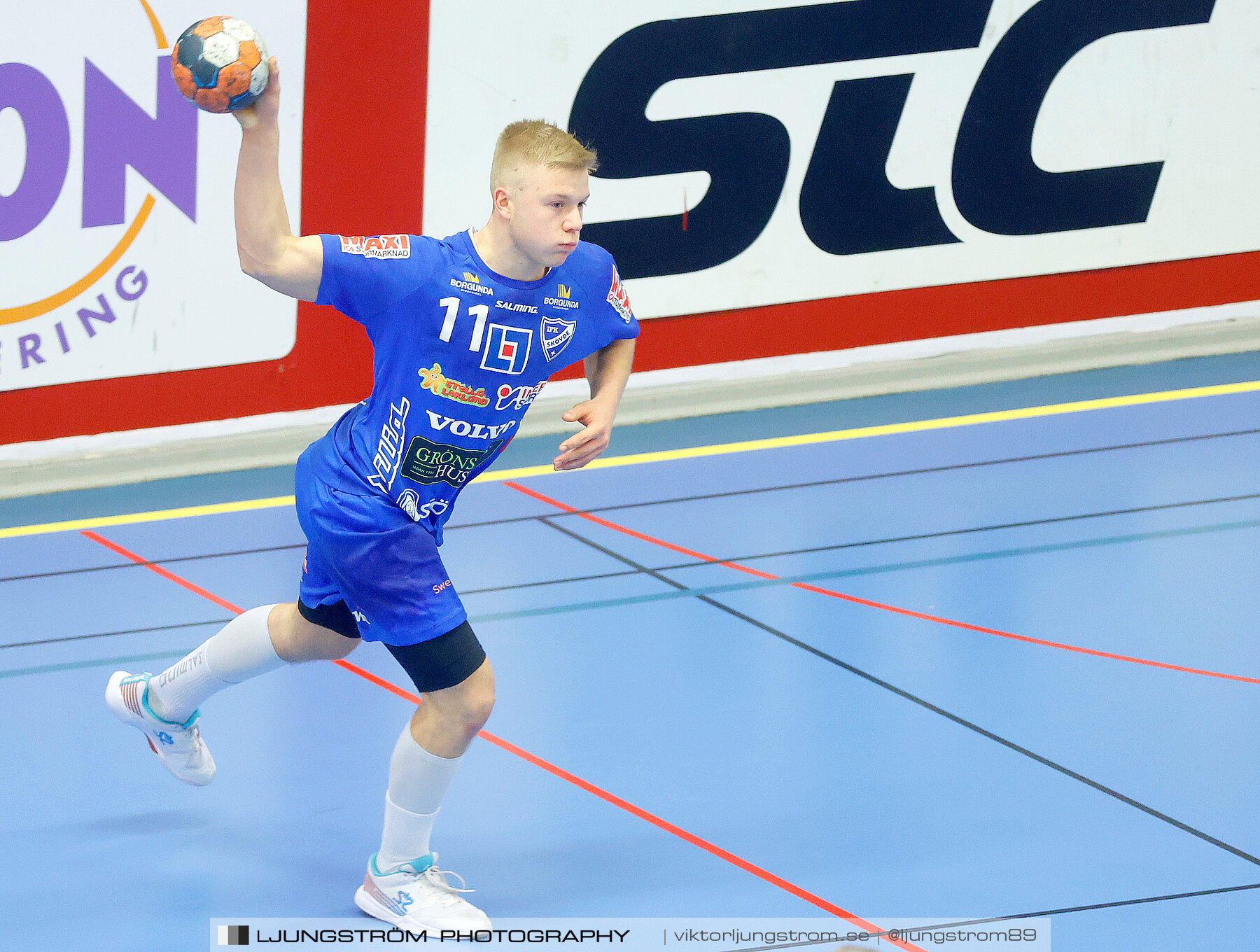 HK Country-HK Skövde 24-27,herr,Skövde Idrottshall,Skövde,Sverige,Handboll,,2021,276357