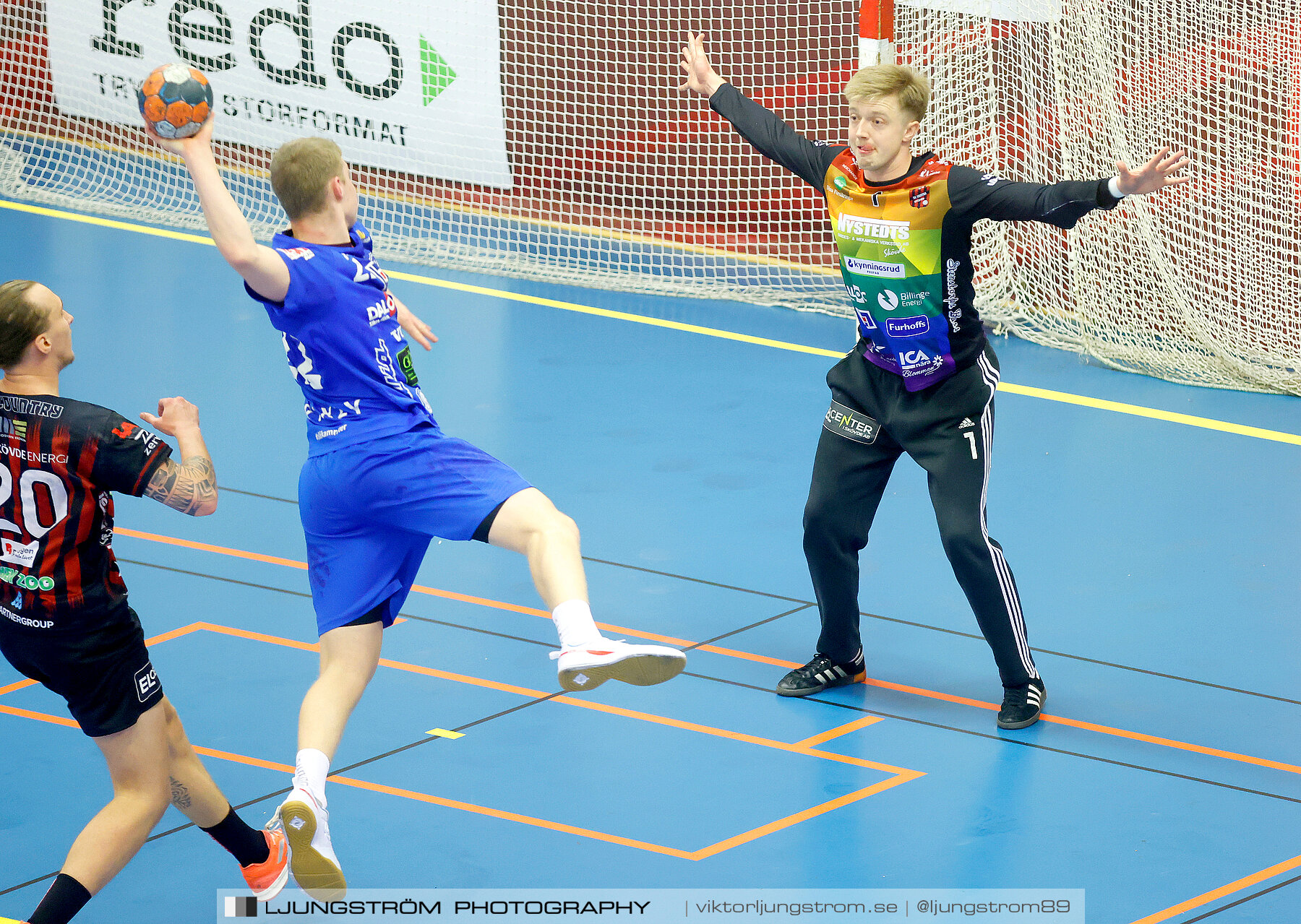 HK Country-HK Skövde 24-27,herr,Skövde Idrottshall,Skövde,Sverige,Handboll,,2021,276359