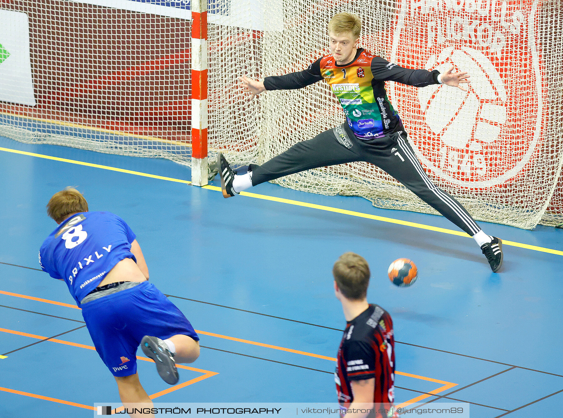 HK Country-HK Skövde 24-27,herr,Skövde Idrottshall,Skövde,Sverige,Handboll,,2021,276375